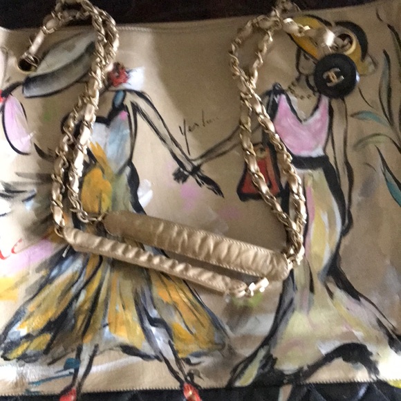 RARE Collector Paris only CHANEL all Handpainted❤️ - Picture 9 of 16